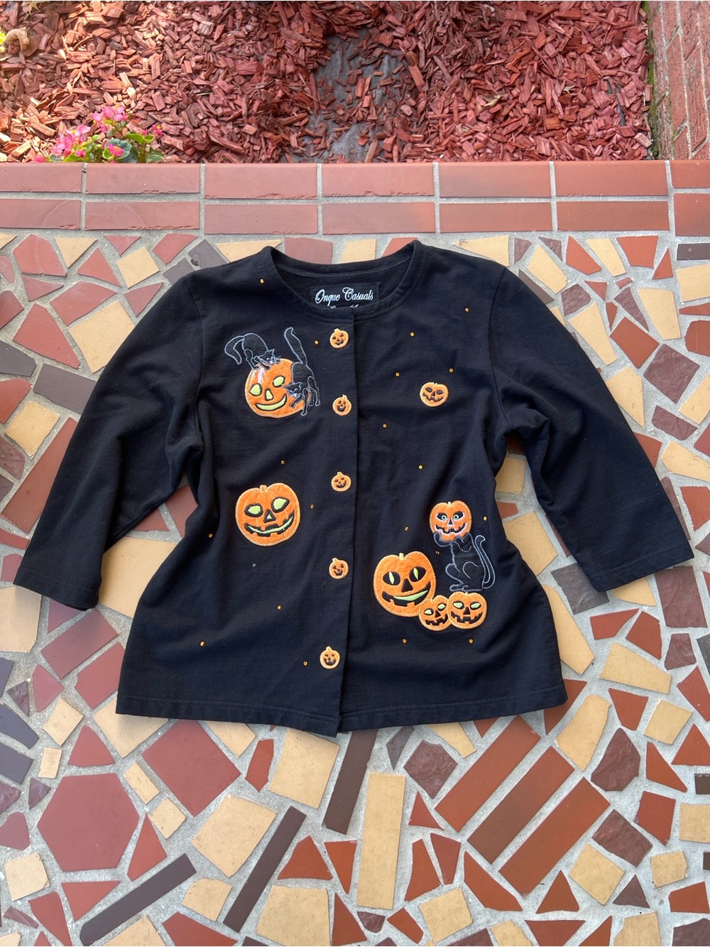 Onque Casuals Black Halloween Pumpkin Button-Up Cardigan